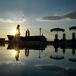 Margie Mykonos 호텔 4*