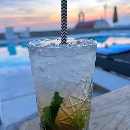 مارغي ميكونوس Mykonos Town