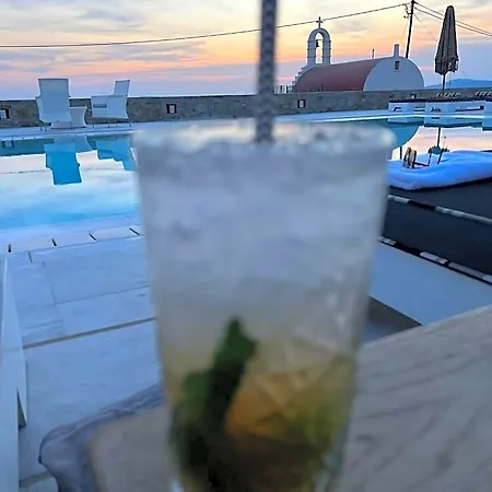 فندق مارغي ميكونوس