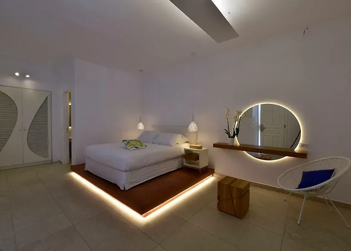 玛吉米科诺斯酒店 酒店